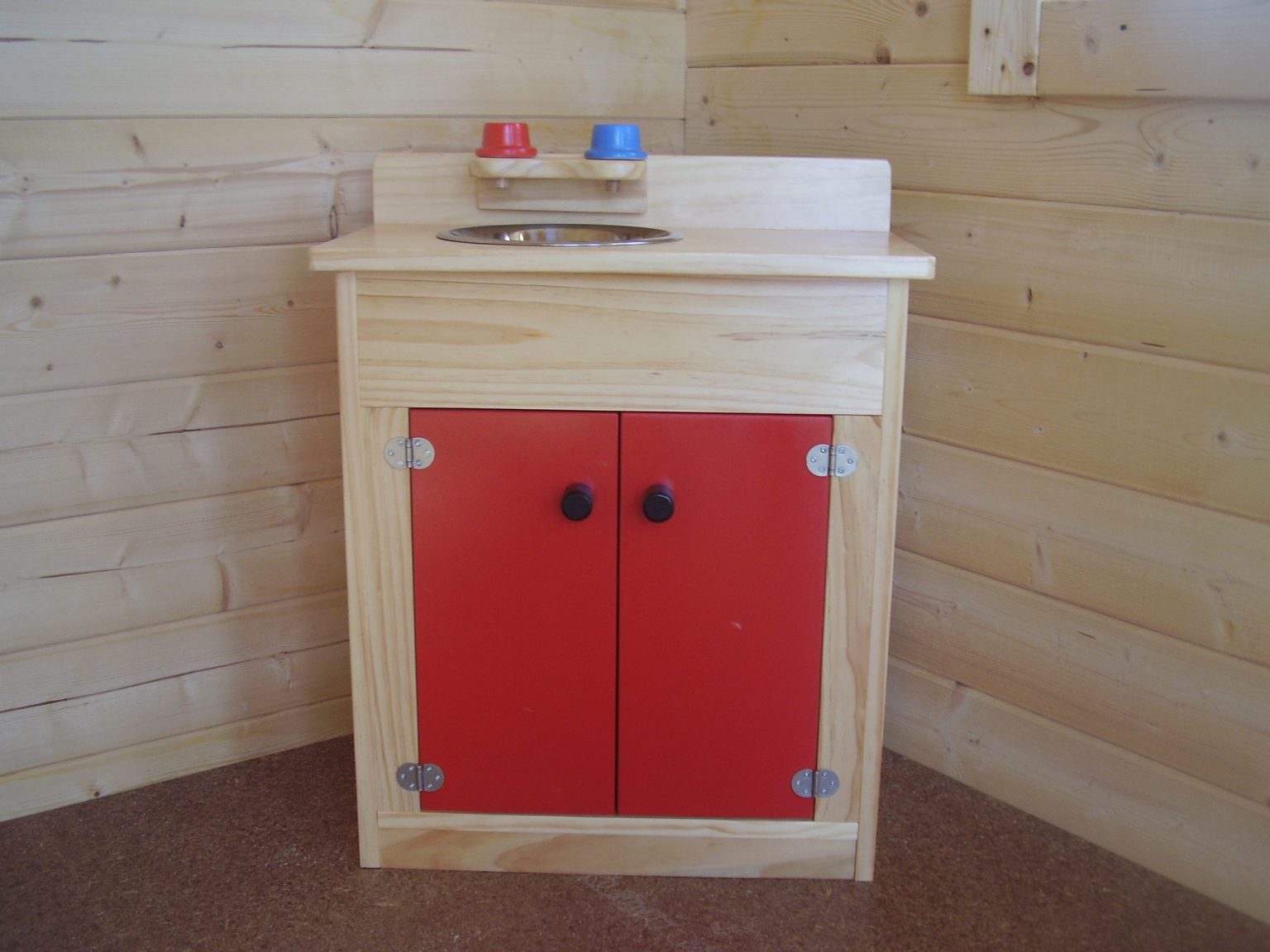 Children's Wooden Kitchen Sink for Commercial or Home Use - Safe, Kid Friendly Design