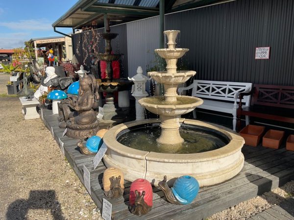 OUTDOOR WATER FEATURE - The Hampton Concrete Fountain - Image 2